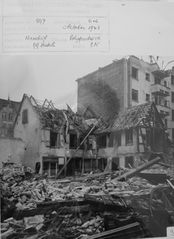 Document d'archive d'oct. 1943 montrant l'arrière du n° 99 détruit. On aperçoit tout à gauche le pignon de l'immeuble Art Nouveau de la route du Polygone