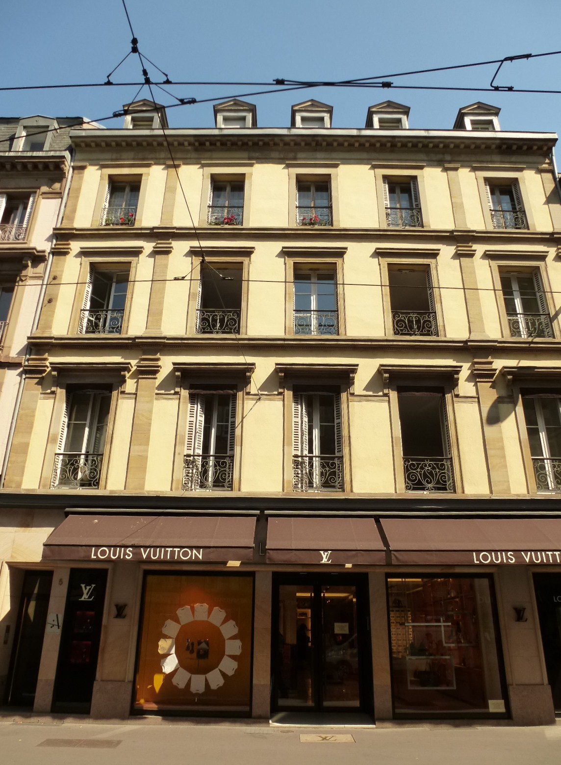 Louis Vuitton Maison Fondée En 1854 Paris