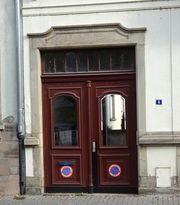 Entrée de l'immeuble (2017)