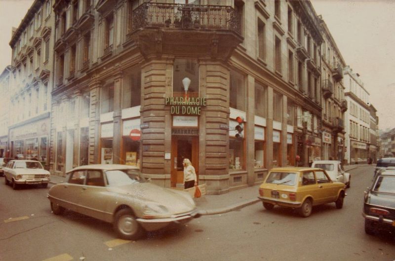 Fichier:Rue du Dôme Strasbourg 37937.jpg