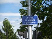 Avenue du Neuhof/ Nejhefler Stross (en alsacien)