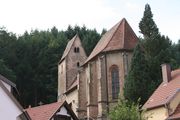 Vue de l'église depuis la rue