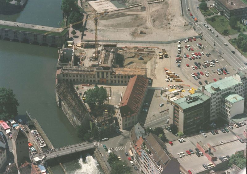 Fichier:001 rue Sainte-Marguerite vue aérienne 2ème tranche 1993.jpg