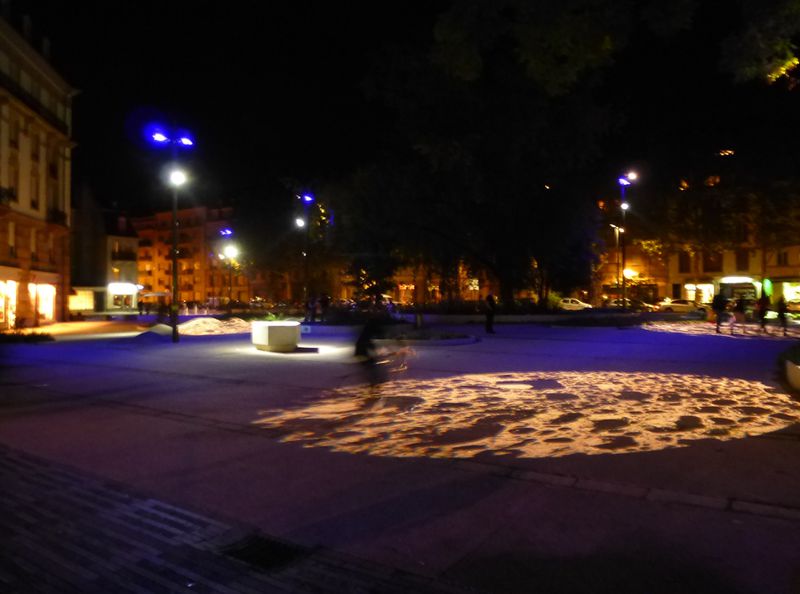 Fichier:Place d' Austerlitz Strasbourg 31796.jpg