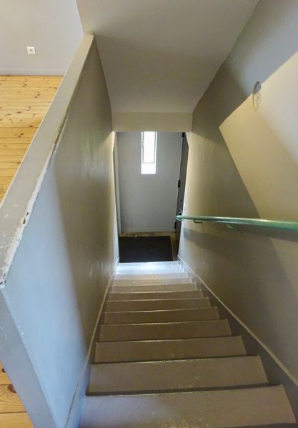 Fichier:4 rue Le Corbusier (escalier 1) DSC06206.jpg