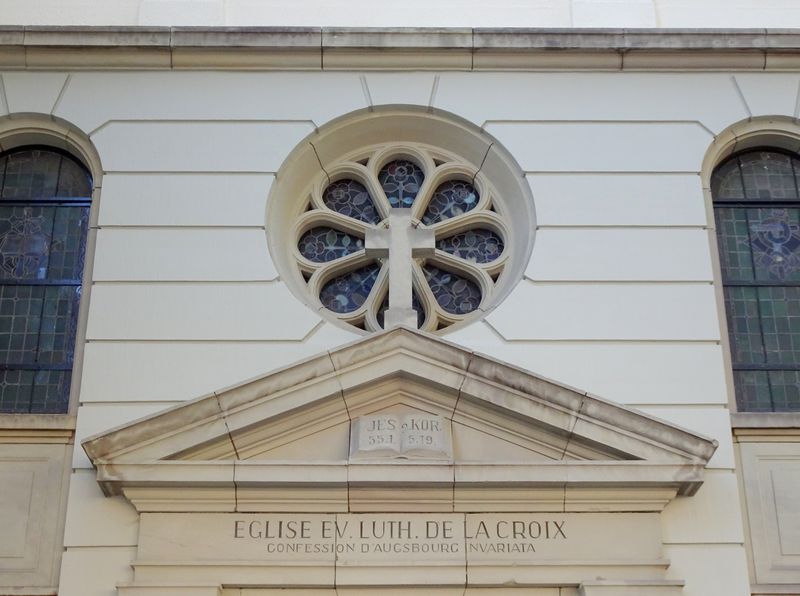 Fichier:Eglise évangélique luthérienne, Strasbourg, 2018, détail.jpg