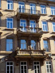 Les trois balcons