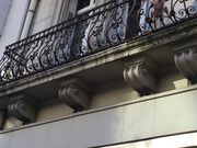 détail du balcon filant
