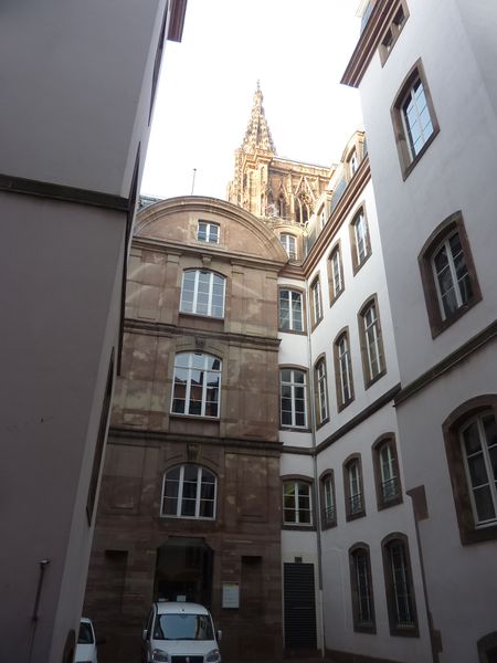Fichier:5 place du Château Strasbourg 25503.jpg