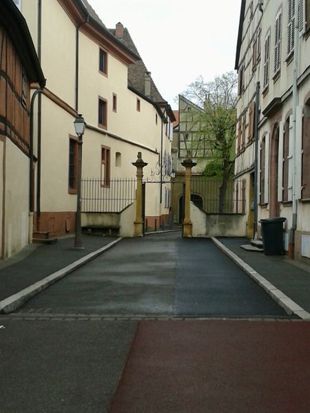 Fichier:Petite rue des Blés Colmar 73787.jpg