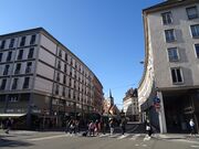 rue de la Première Armée à hauteur de la station de tram (12 rue de la Première Armée)