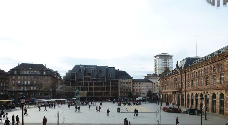 Fichier:Place Kléber Strasbourg 45843.jpg