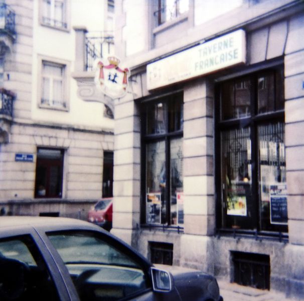 Fichier:6) 12, avenue de la Marseillaise (1996).jpg