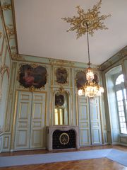 Petite salle à l'extrémité Sud-Ouest de l'enfilade du rez-de-chaussée